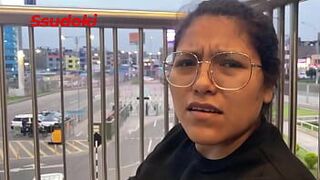 Он позволил мне ТРАХАТЬСЯ в обмен на ДЕНЬГИ, а в итоге он сломал мне задницу. - порно видео