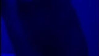 Горячая возбужденная индийская жена раздевается и соблазняет перед вебкамерой - порно видео