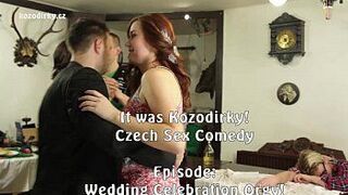 Жесткая свадебная оргия на вечеринке с большим членом - порно видео