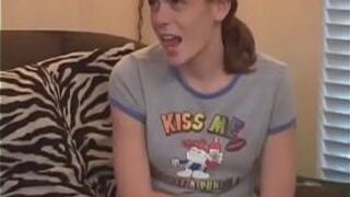 Пышная дырка выглядит так, как будто она была создана для непрерывного сверления - порно видео