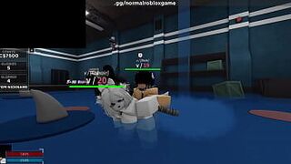 Использую девочку-кролика в воде, чтобы помочь мне кончить - порно видео