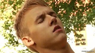 деревенские мальчики без седла на улице - порно видео