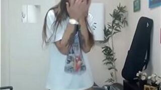 Случайное скольжение киски - порно видео